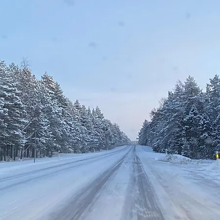 Merineitsi Peamaja Saunaga Kahele Daire