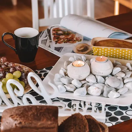 Merineitsi Peamaja Saunaga Kahele