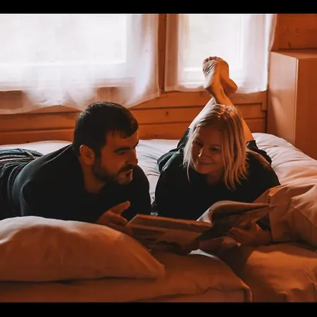 Merineitsi Peamaja Saunaga Kahele Apartamento Tahkuna